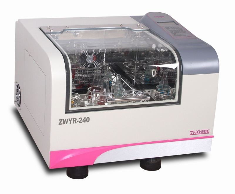 ZWYR-240.jpg